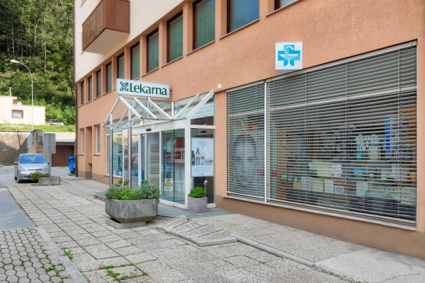 Zaradi prenove prilagojeno delovanje Lekarne Jesenice